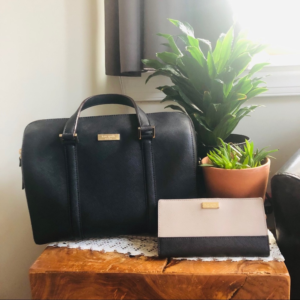 kate spade barrel purse / boston bag